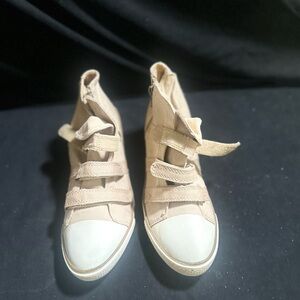 Women's Tan High-Top Sneakers-Wink by Sugar-Size 9-#579